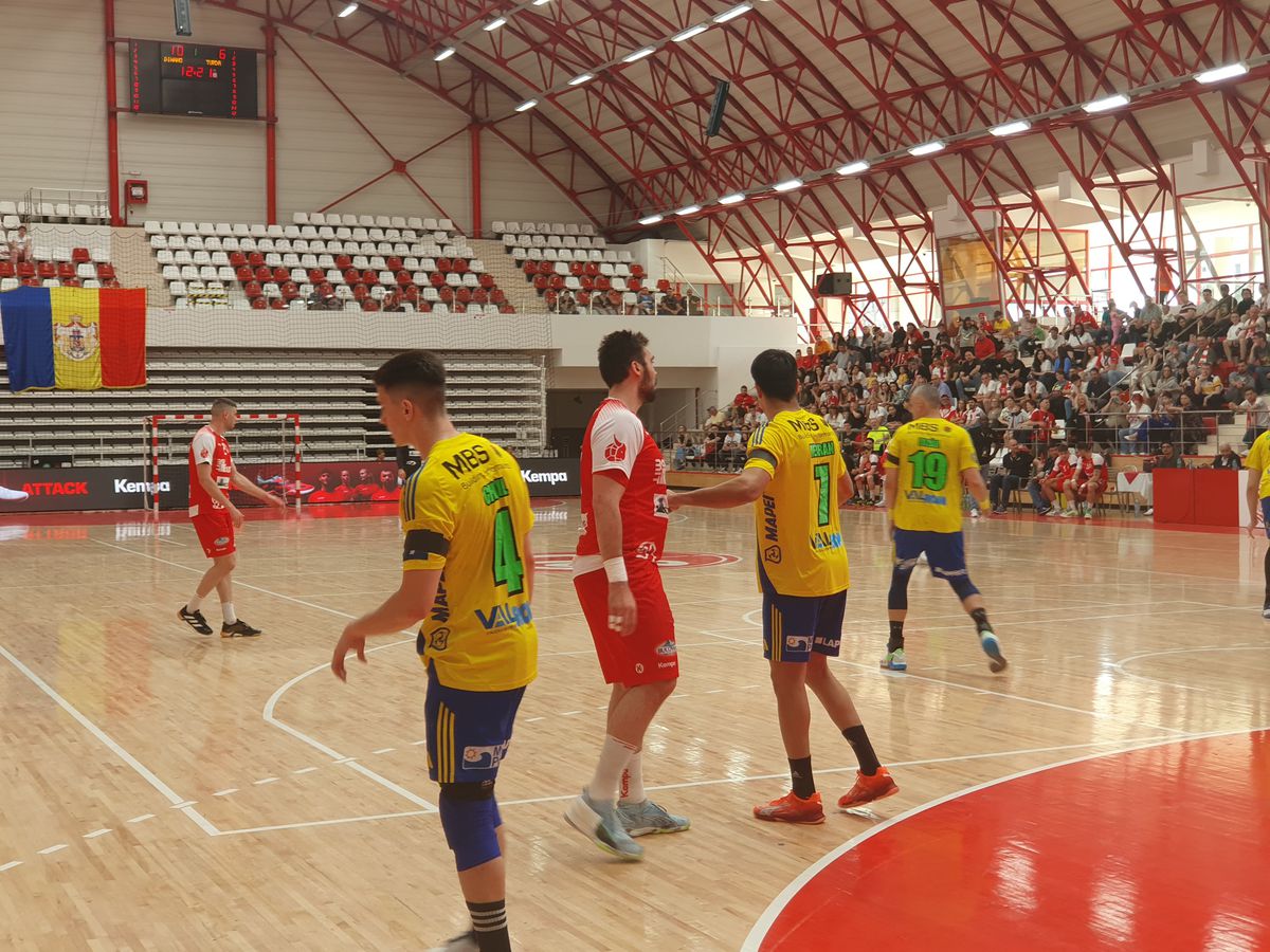 Dinamo, vechea și noua campioană a României la handbal masculin! Sărbătoare chiar în ziua retrogradării rivalei Steaua