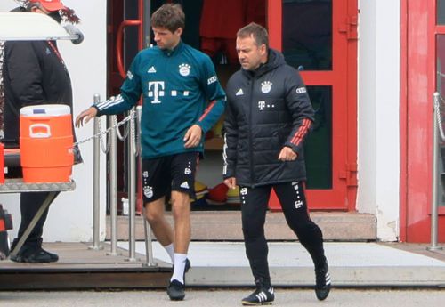 Thomas Muller & Hansi Flick / Foto: Imago