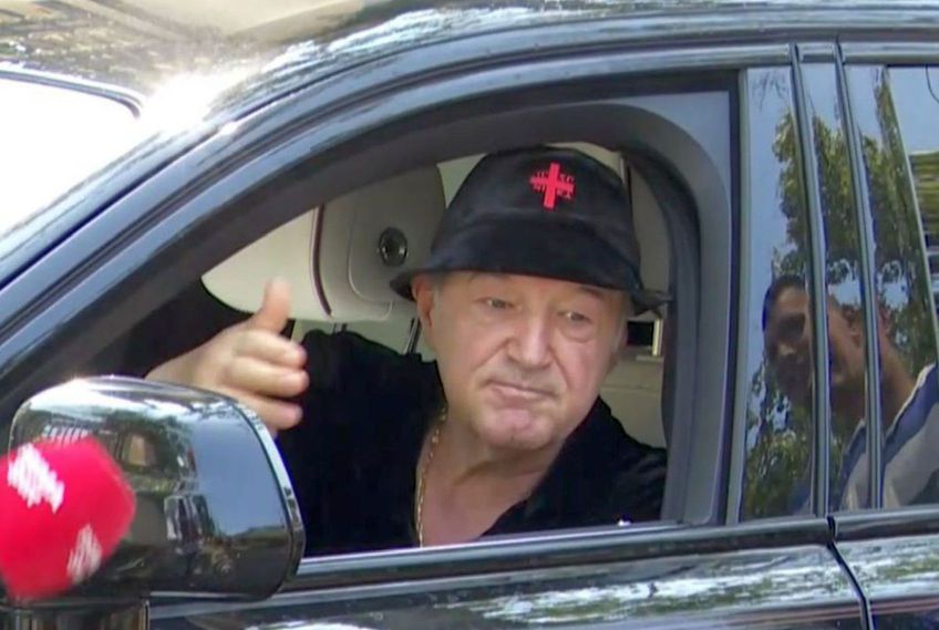 Gigi Becali, autodenunț în direct! Declarații aiuritoare: „De ce să fie glumă? Cum nu e voie?”