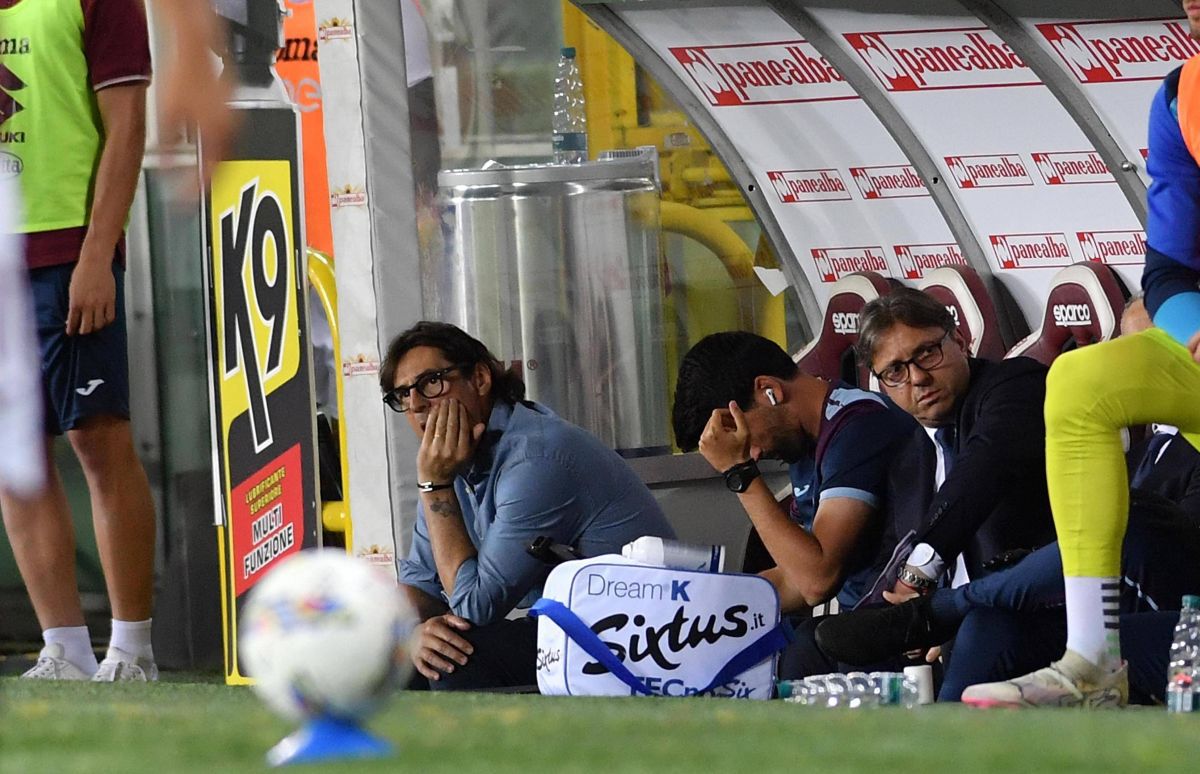 Antrenorul lui Torino, Paolo Vanoli, a leșinat în finalul meciului cu Venezia (1-1)