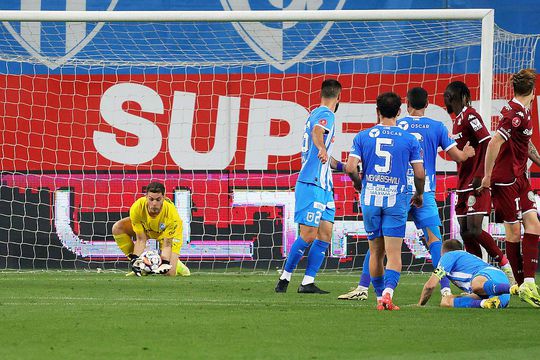 Universitatea Craiova - Rapid // foto: Ionuț Iordache (GSP)