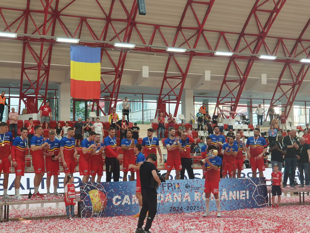 Dinamo, campioana României la handbal masculin