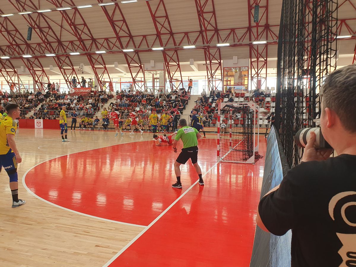 Dinamo, vechea și noua campioană a României la handbal masculin! Sărbătoare chiar în ziua retrogradării rivalei Steaua