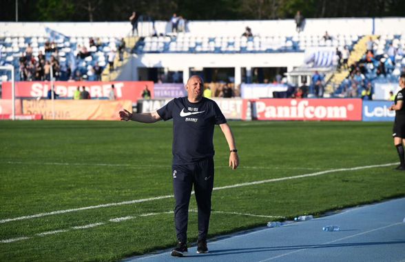 Ce nu s-a văzut la TV în Poli Iași - Sepsi » Aclamat de întreg stadionul + declarația zilei: „Eu votez duminică, nu contra lui Dorinel”