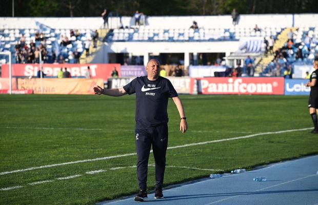 Ce nu s-a văzut la TV în Poli Iași - Sepsi » Aclamat de întreg stadionul + declarația zilei: „Eu votez duminică, nu contra lui Dorinel”