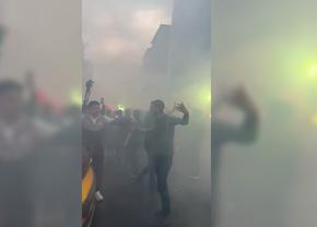 Sărbătoare pe străzi! Fanii au aprins orașul după promovarea istorică