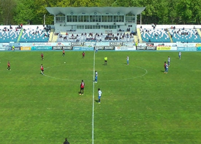 Protest la clubul din Liga 2 care nu și-a plătit jucătorii de trei luni » Au stat pe teren în timp ce adversarii pasau în propria jumătate