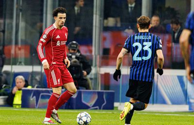 Cristi Chivu rezolvă primul transfer al verii » Jucătorul și-a dat acordul să vină la Inter