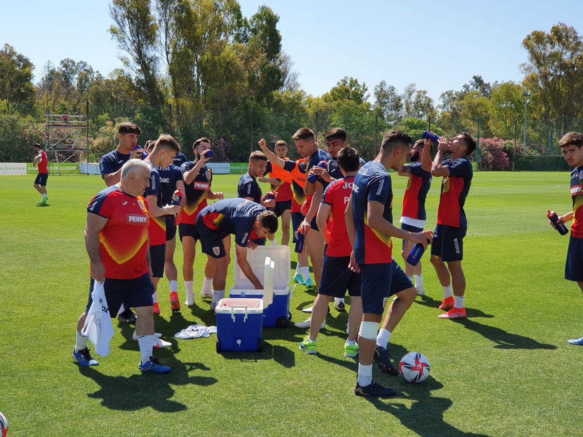 România U23, cantonament tare în Spania! Nicolae Dică îi muncește serios pe „tricolori” înainte de Jocurile Olimpice