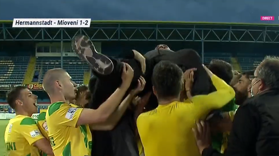 Captură Digi Sport 1 Pelici, întrerupt de jucători în timpul interviului: „Nimeni nu ne-a dat nicio șansă!”