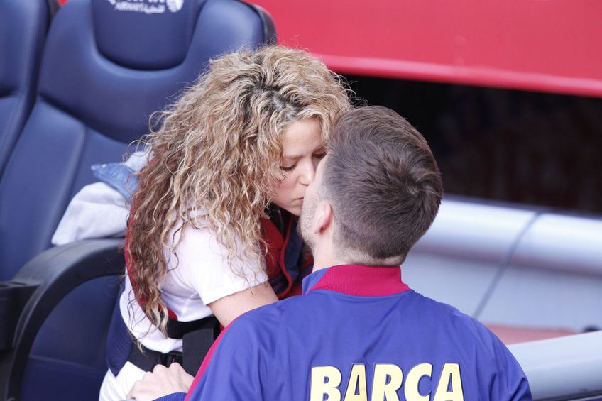 Shakira (45 de ani), celebra cântăreață din Columbia, și Gerard Pique (35 de ani) de la Barcelona ar fi pe punctul de a se despărți după ce fundașul spaniol și-ar fi înșelat partenera.