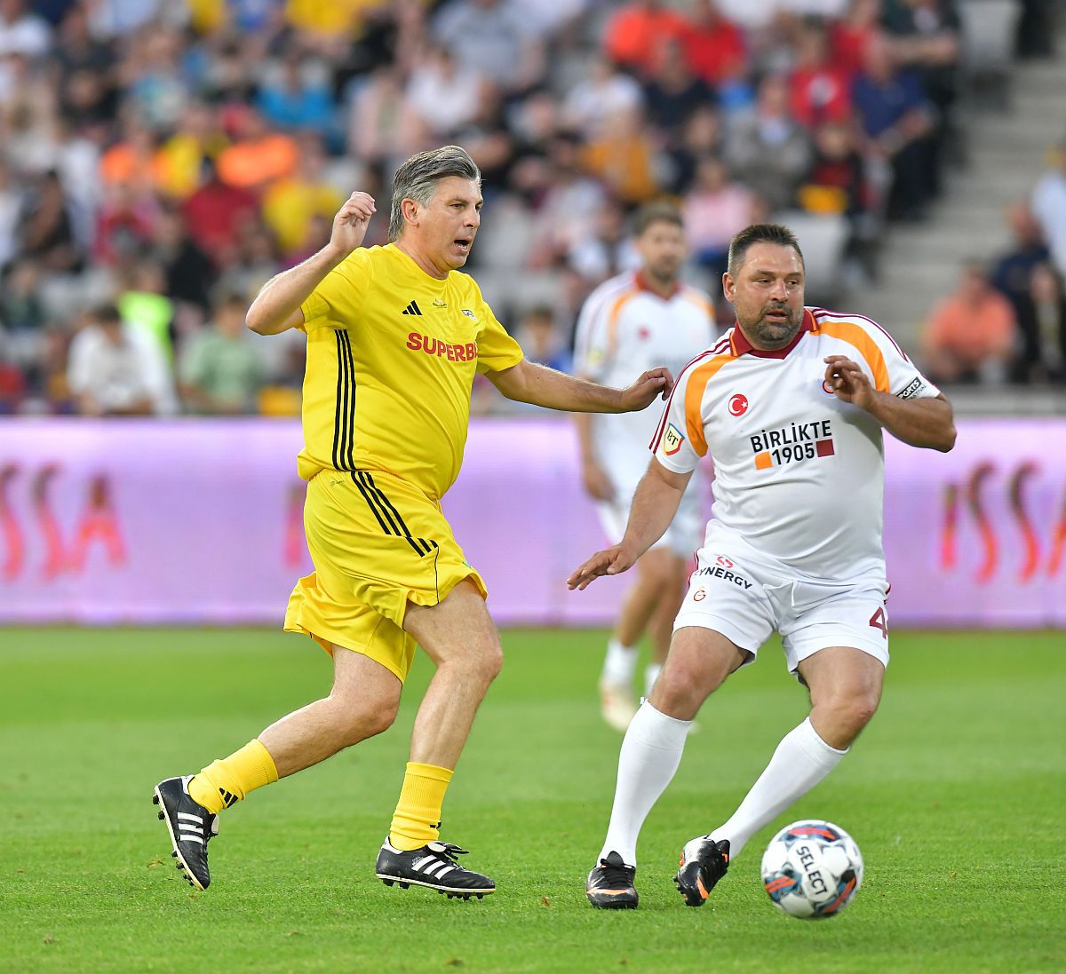 Meciul legendelor, România - Galatasaray