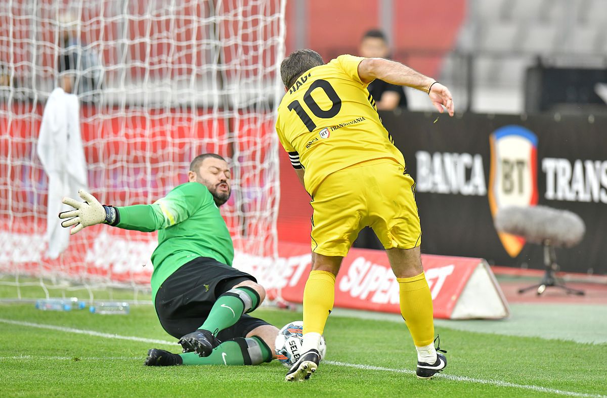 Meciul legendelor, România - Galatasaray