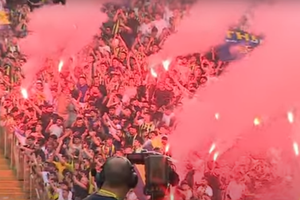 Isterie în Turcia, la sosirea lui Mourinho! » Portughezul vine pe Mare, mii de oameni îl așteaptă în stadion