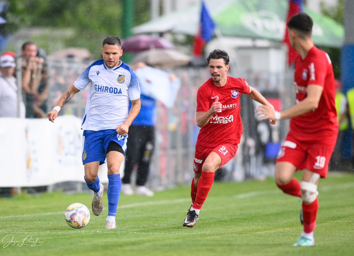 Imagini de la Ghiroda şi Giarmata Vii - FC Bihor Oradea / FOTO: Leczki Józsi