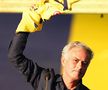 Sosirea și prezentarea lui Mourinho drept noul antrenor al lui Fenerbahce
