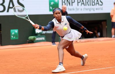 Coco Gauff, calificată în „sferturi” la Roland Garros: „Jucăm pentru bani mulți, sunt oameni cu slujbe dure care câștigă mult mai puțin”