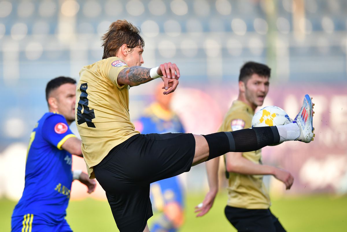 Dramatism total în Unirea Slobozia - FC Voluntari, returul barajului din Superliga » S-au salvat la loviturile de departajare