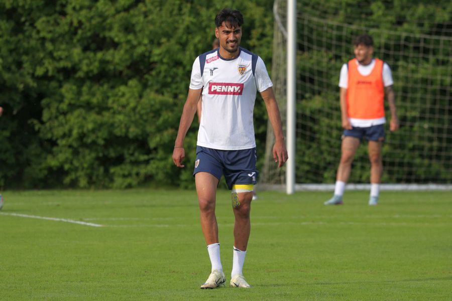 Ștefan Baiaram, în timpul antrenamentului de luni / FOTO: Ionuț Iordache (GSP) Mai întâi glume, apoi „Focu' la ei!” » 8 detalii de la antrenamentul de azi al naționalei U21. Pancu a „intrat” în jucători: „Vă uitați ca Ștefan cel Mare!”