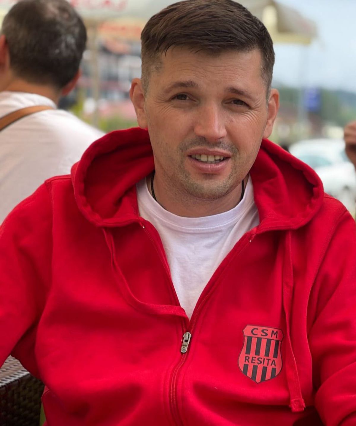 De pe loc de play-off, revelația din Liga 2 vrea promovarea în an de centenar: „Montăm și nocturna” + Ce jucători propune pentru Superliga