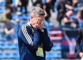 Situație tensionată la Steaua » Oprița și comandantul nu se înțeleg: ce riscă antrenorul + Sepsi mai încearcă o lovitură în Ghencea