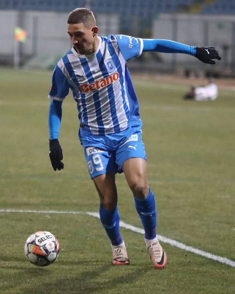 Universitatea Craiova a anunțat a doua plecare a zilei » Mihai Rotaru declara în mai: „Mie îmi place, decizia e la Rădoi”