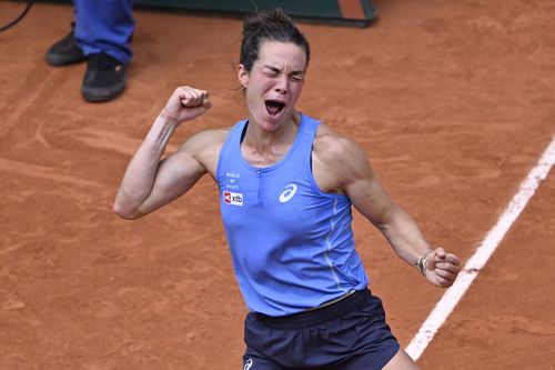 REZUMAT VIDEO Lois Boisson, imensa supriză de la Roland Garros, a eliminat-o pe favorita 3 și este în „sferturi”: „Rareori am văzut pe cineva atât de motivat”