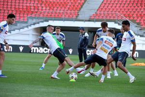 Hagi, alegere surpriză la revenire » Pe cine a trimis în teren la Georgia - România