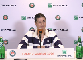 După eliminare, Sorana Cîrstea a venit în conferință și a spus cine ar vrea să câștige Roland Garros: „O ador”