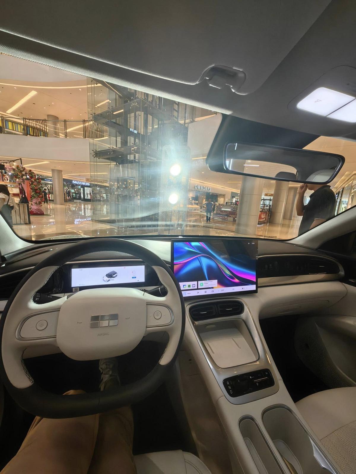 Cea mai bine vândută mașină din China s-a reinventat! Costă sub 10.000 de dolari