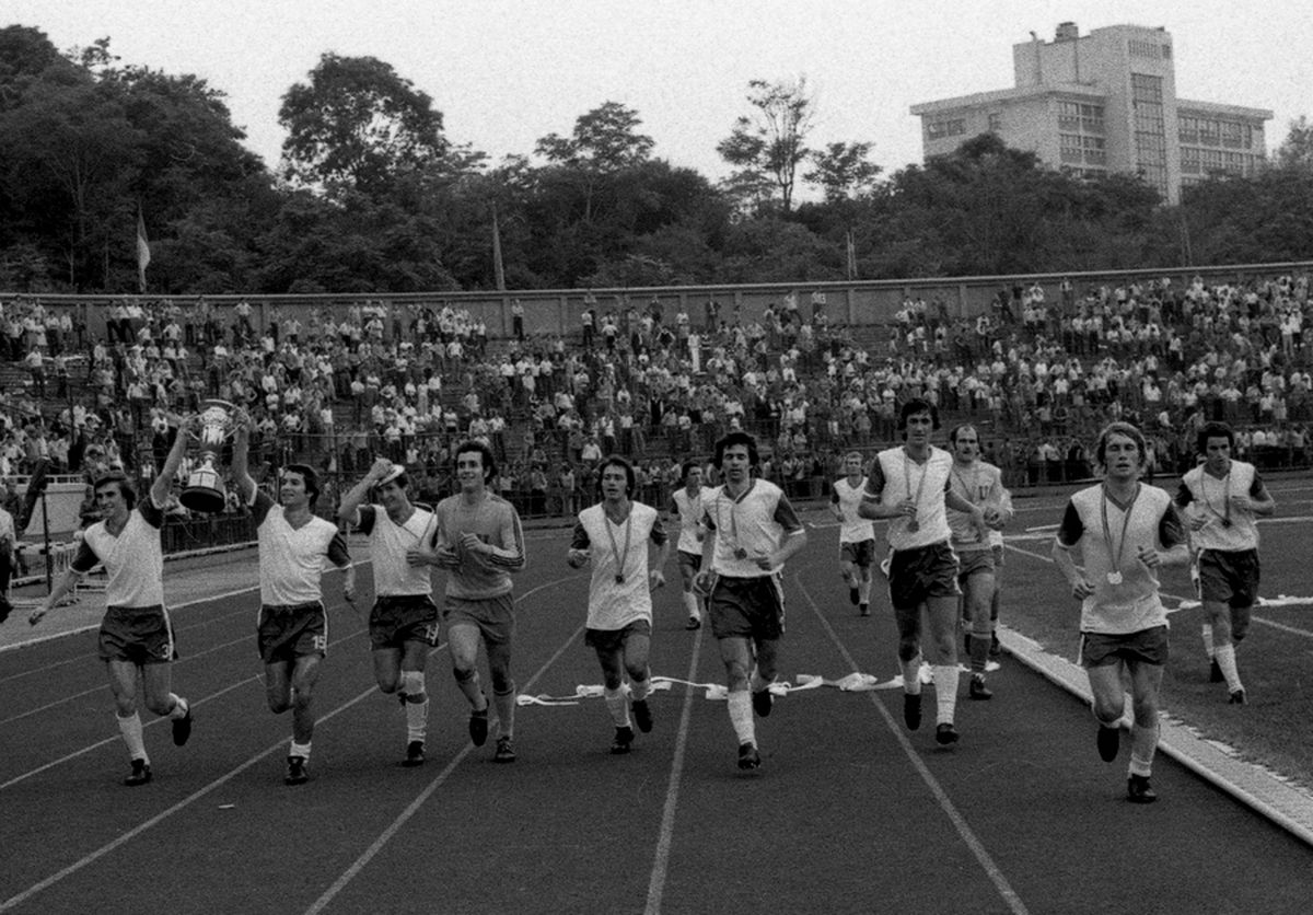 RETRO GSP. 43 de ani de când Craiova cucerea prima Cupă, la finalul unui sezon plin de scandaluri și de meciuri suspecte