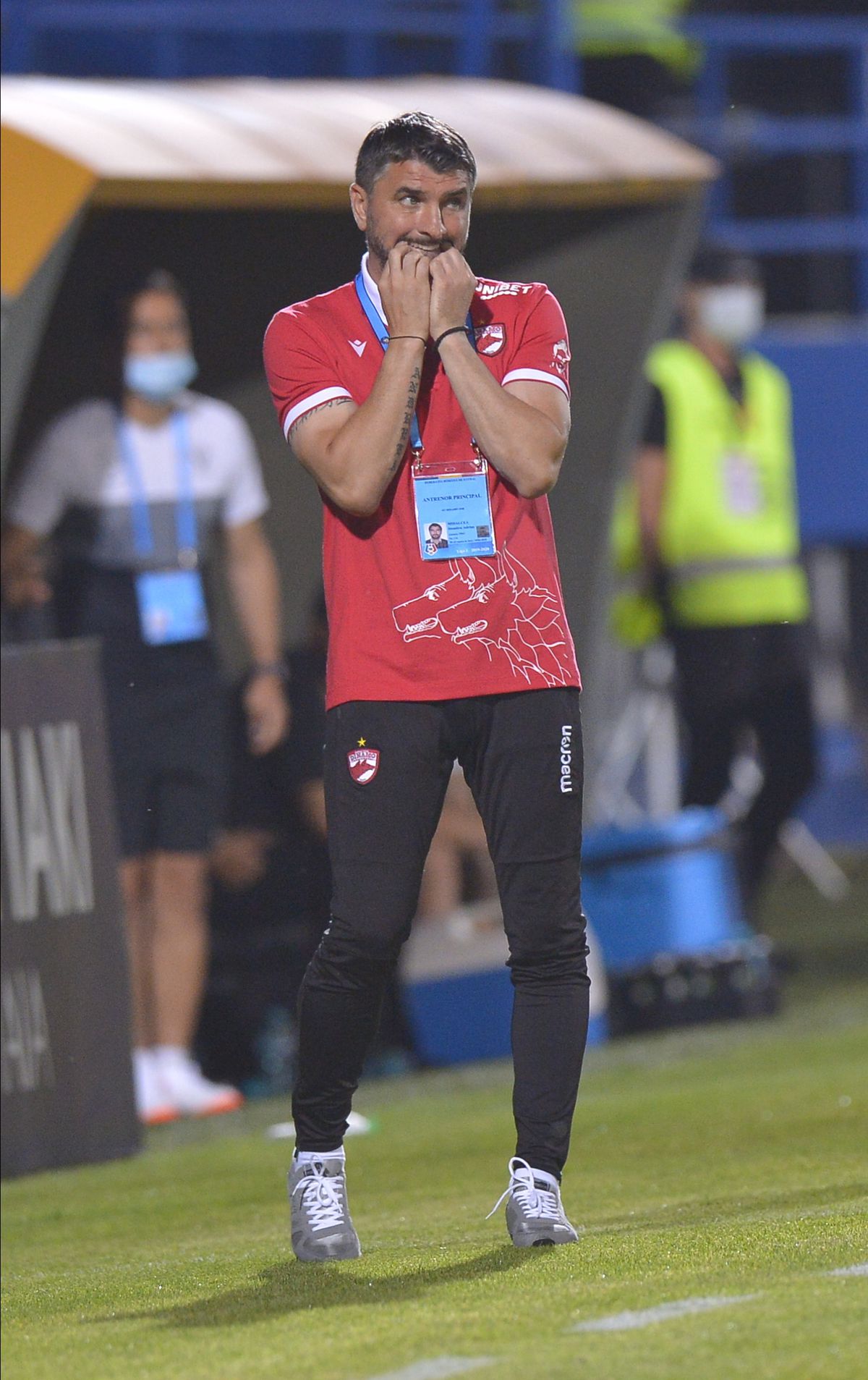 Dinamo e ultima, are 5 înfrângeri consecutive, dar jucătorii se întrec în promisiuni: „Nu mai pierdem până la sfârșitul campionatului”