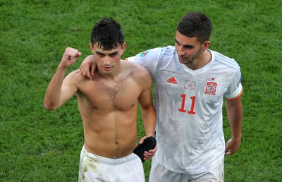 În timp ce Rădoi de-abia a găsit jucători pentru a forma lotul de Olimpiadă, Spania se bazează pe 6 fotbaliști aflați la Euro 2020!