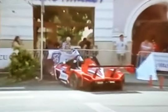 Accidentul provocat în urma derapajului bolidului lui Mihai Leu