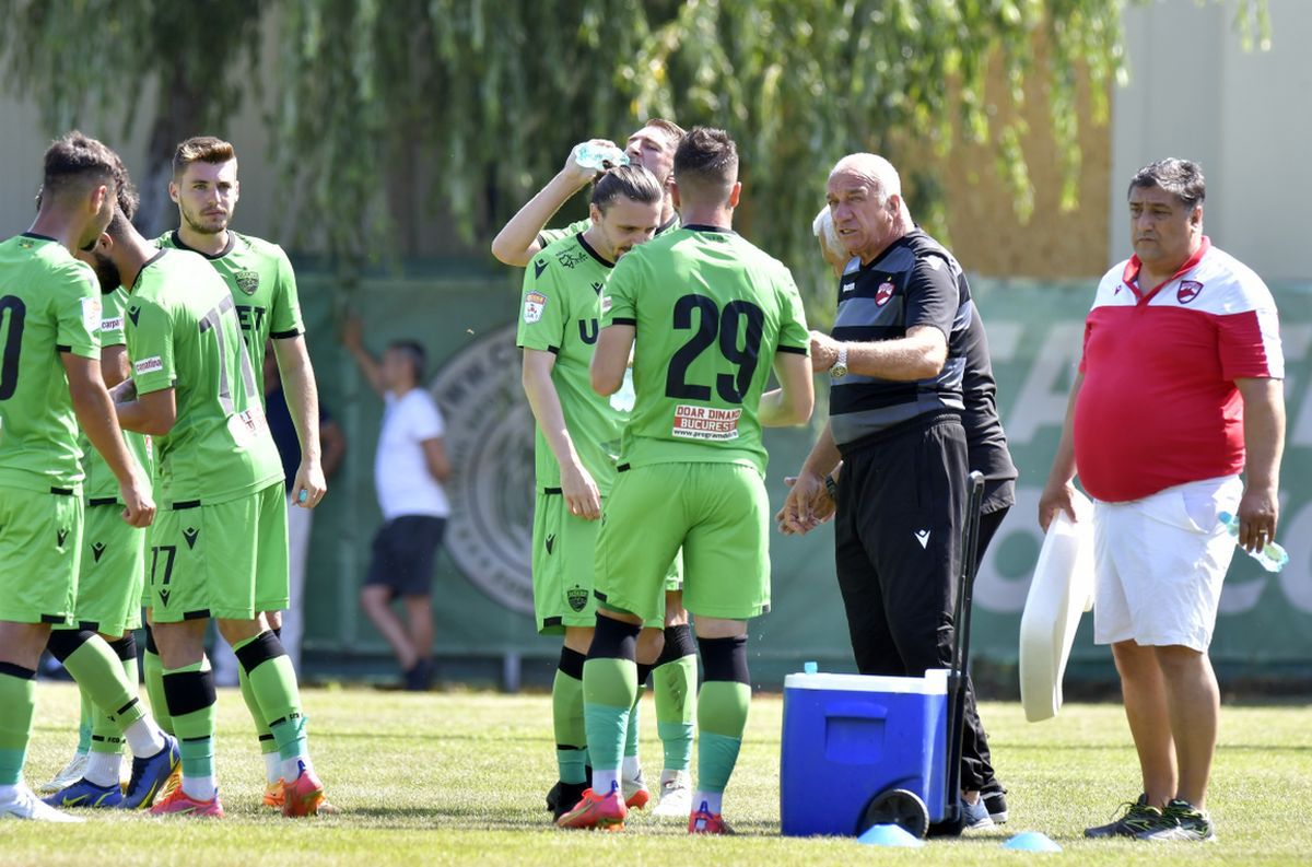 Continuă depresia! Dinamo pierde primul amical după retrogradarea în Liga 2 » Concluzii + pe cine s-au bazat „câinii”