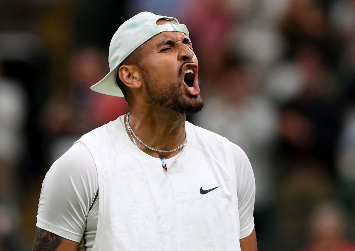 Kyrgios îl bate pe Tsitsipas în cel mai încins meci din istoria recentă a Wimbledon-ului » Nadal e în „optimi”, dar nervos: „Vorbim mai târziu”