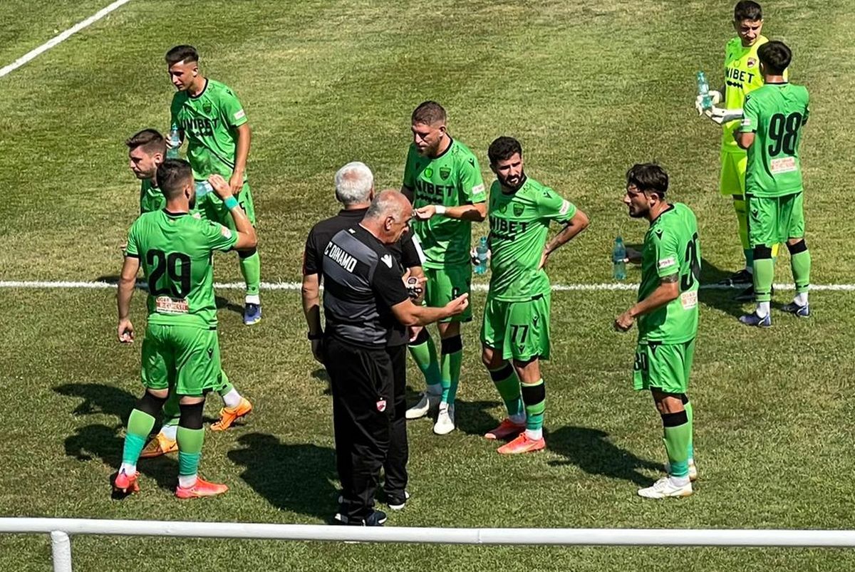 Continuă depresia! Dinamo pierde primul amical după retrogradarea în Liga 2 » Concluzii + pe cine s-au bazat „câinii”