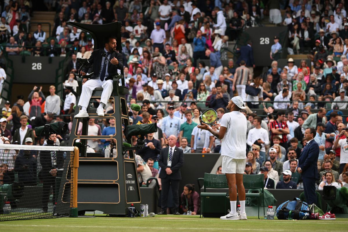 Kyrgios îl bate pe Tsitsipas în cel mai încins meci din istoria recentă a Wimbledon-ului » Nadal e în „optimi”, dar nervos: „Vorbim mai târziu”