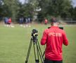 FCSB Hi-Tech » Reporterii GSP prezintă în detaliu arsenalul de echipament SF deplasat de vicecampioană. Cum funcționează: „Pot crea virtual și zone de teren”