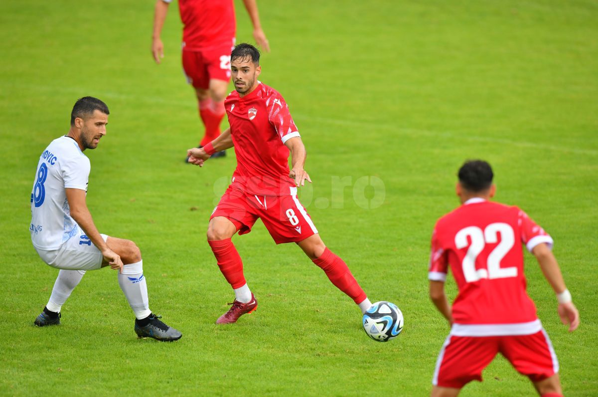 Ovidiu Burcă n-a ratat niciun subiect, după amicalul pierdut de Dinamo cu Zalaegerszeg » Următoarele mutări în mercato + marele câștig