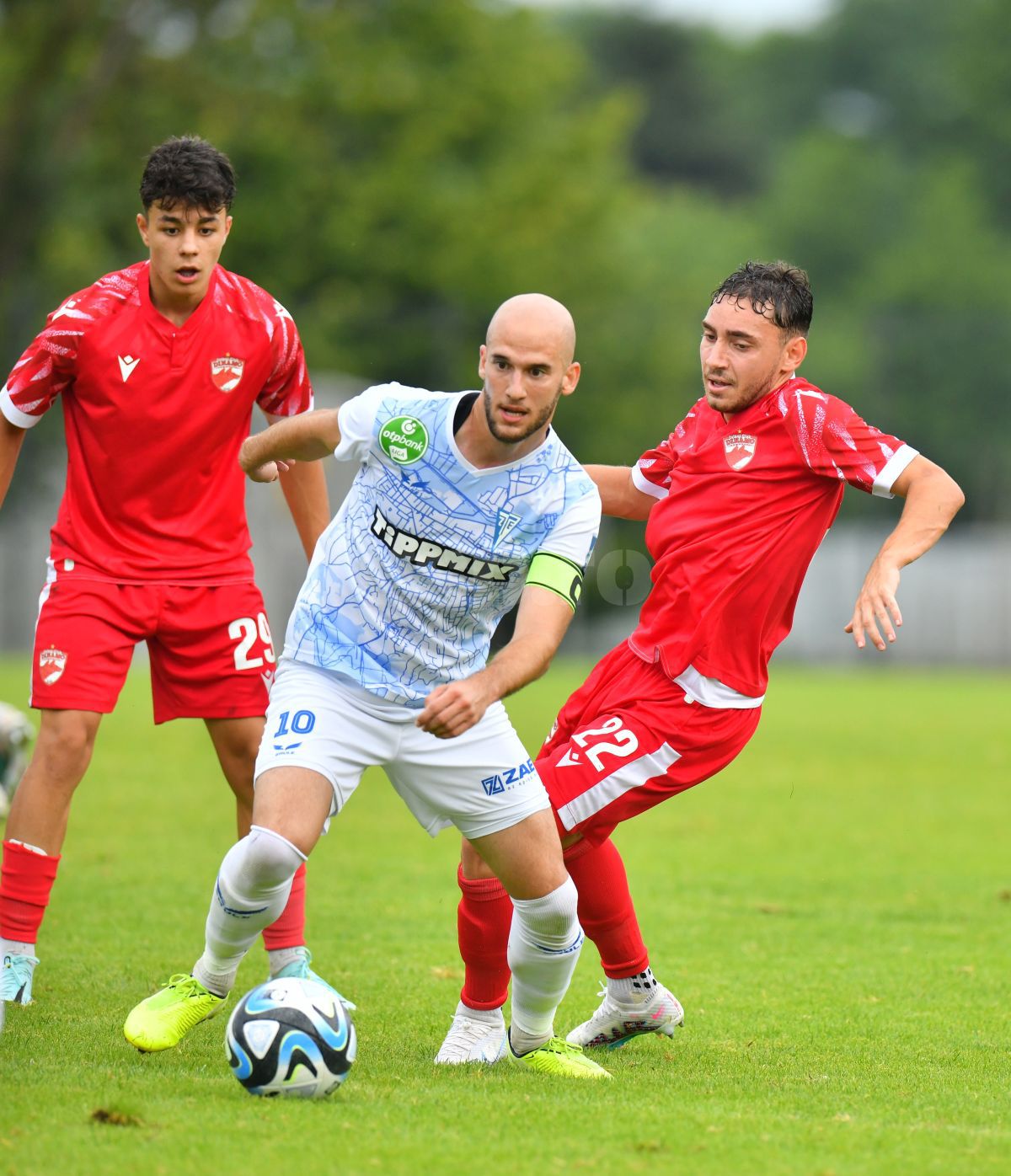 „Ce miliardar a venit la meciul nostru?” » 3 momente inedite surprinse de trimișii GSP la amicalul Dinamo - Zalaegerszeg