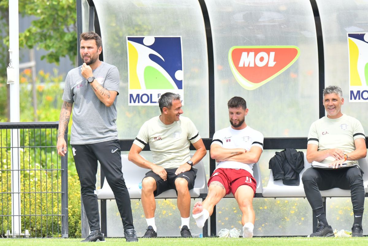 O singură piesă lipsă în puzzle-ul pentru titlu al lui Adrian Mutu: ce mai caută Rapid