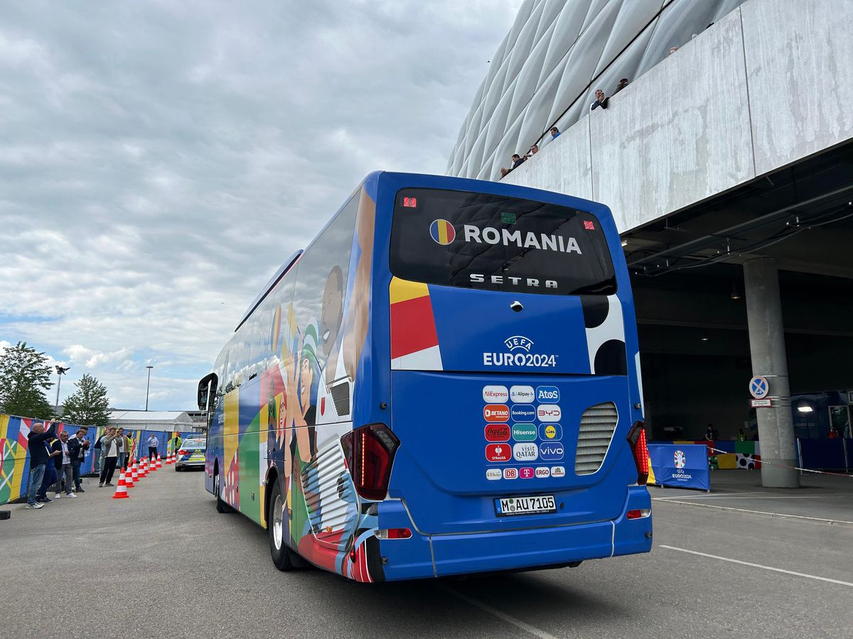 Marica și Raț, contrariați de imaginile cu Edi Iordănescu de la sosirea la Allianz Arena: „Doar n-a venit din barcă!” » Ce s-a petrecut la coborârea din autocar