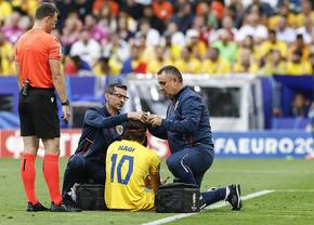 Emoții cu Ianis! Hagi jr. s-a ales cu capul start după doar câteva zeci de secunde din meci! Faza n-a fost verificată la VAR. Privirea lui Gică Hagi, cât o mie de cuvinte