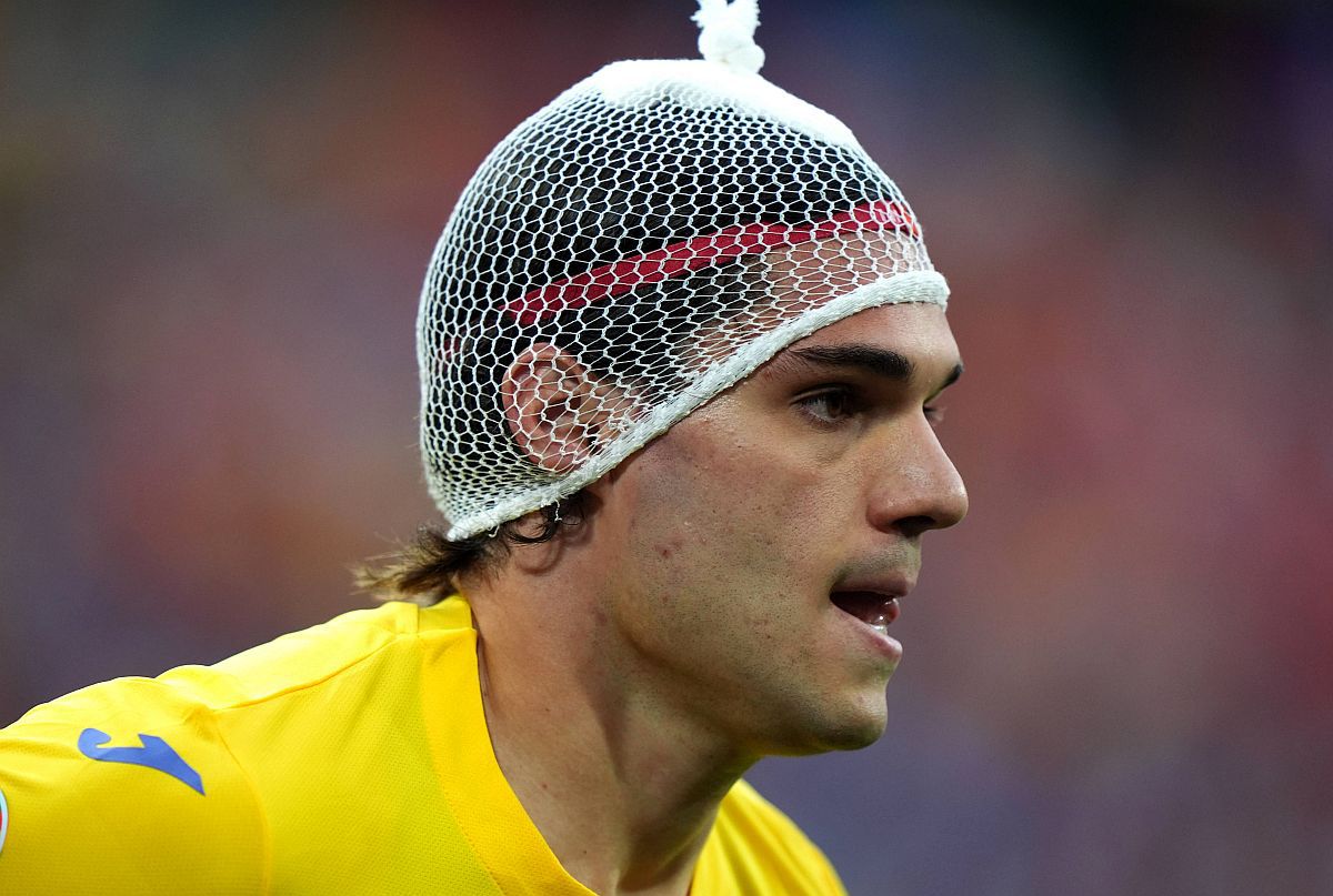 Ianis Hagi, accidentare în România - Olanda