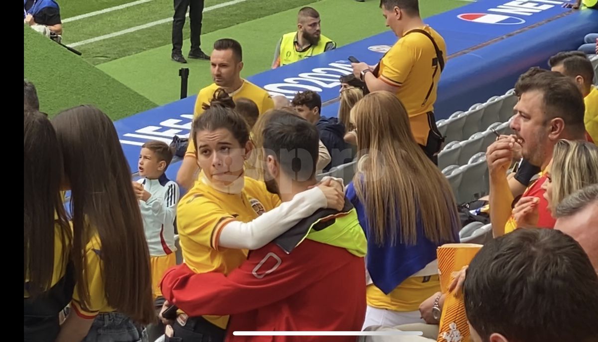 Love is in the air: Kira Hagi, surprinsă în brațele iubitului ei  » Scene romantice în tribunele Allianz Arena