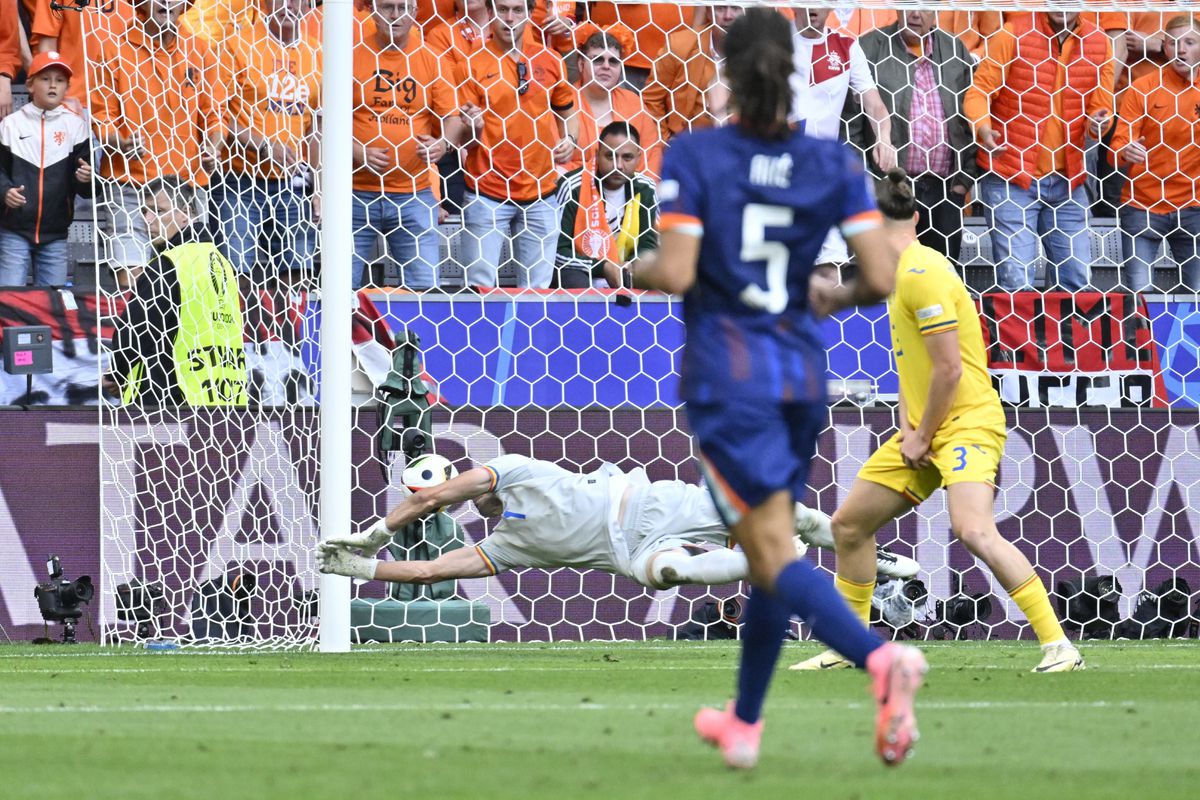 După 3-0 cu România, Koeman numește slăbiciunile pe care le-a sesizat la echipa noastră: „Românii au avut probleme mari în acea zonă”