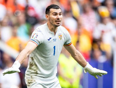Ce făcea Florin Niță, cu 3 secunde înaintea golului de 0-3 din România - Olanda