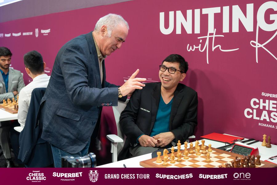 A cincea rundă de la Superbet Chess Classic România 2024 s-a finalizat  exclusiv cu remize. Clasamentul rămâne neschimbat