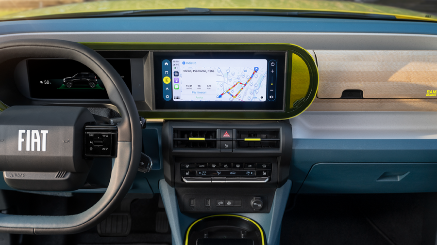 Fiat lansează prima mașină din industria auto care include material reciclat din ambalaje pe bază carton pentru băuturi